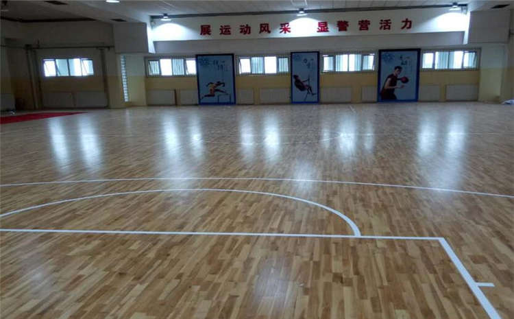 企口體育運(yùn)動(dòng)地板防潮